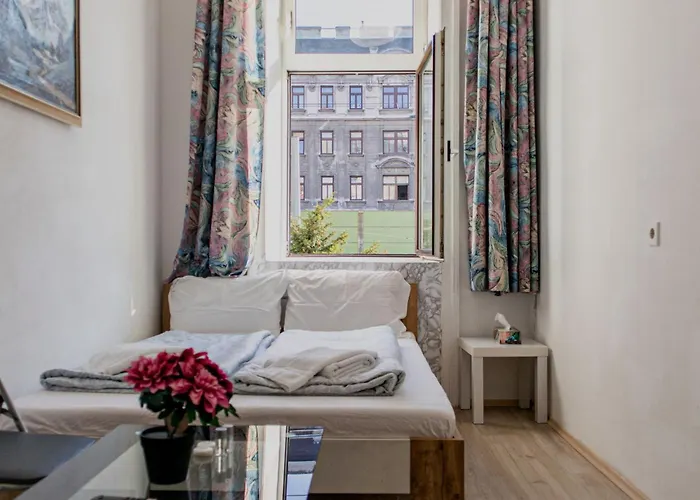 Relaxing Private Near The Danube River & Millennium *