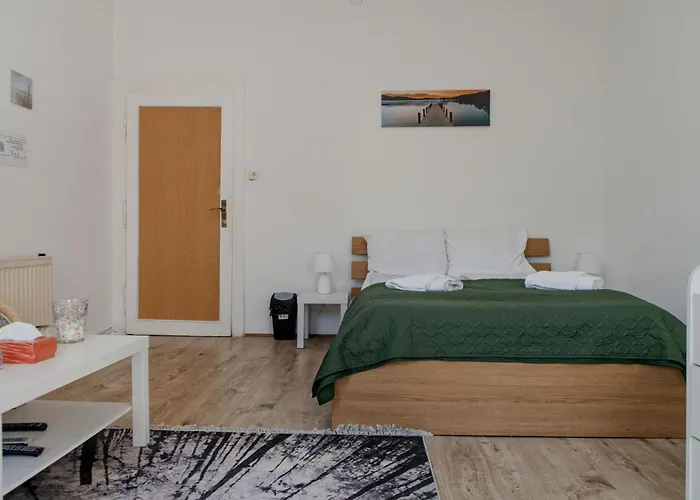 Relaxing Private Near The Danube River & Millennium *