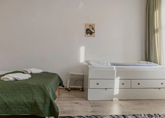 Relaxing Private Near The Danube River & Millennium Maison d'hôtes