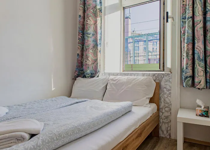 Relaxing Private Near The Danube River & Millennium Maison d'hôtes *